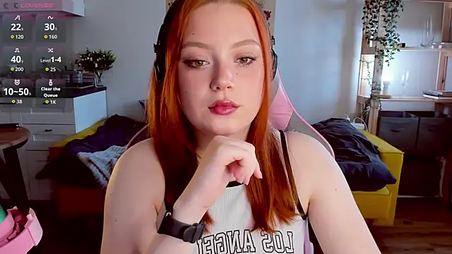 Sofy Benson online show from 09/11/25, 11:21