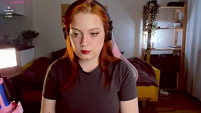 Sofy Benson online show from 09/24/25, 02:01