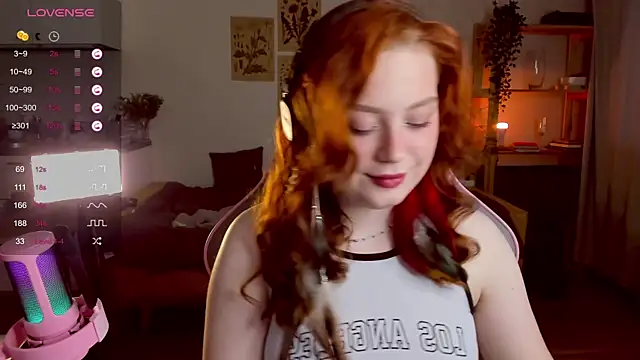 Sofy Benson online show from 11/30/25, 12:28