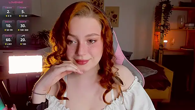 Sofy Benson online show from 10/19/25, 01:58