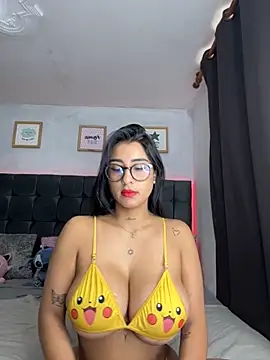 lovely violet13 online show from 04/02/26, 03:51