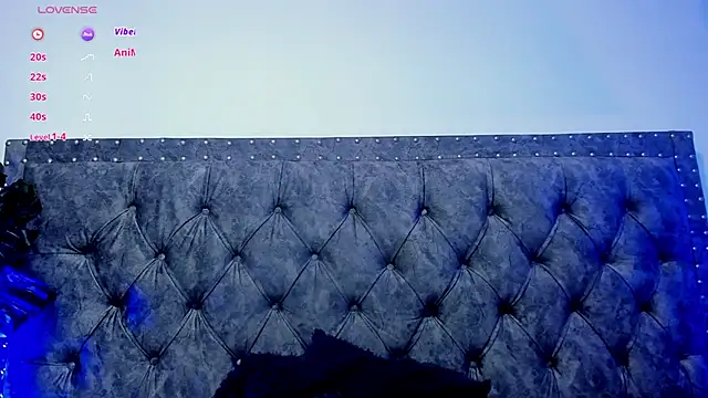 Snapshot of Dounia_nagi chatting on 03/05/25, 05:29 Dounia nagi online show from 03/05/25, 05:29