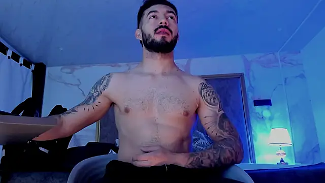 MarkWalker   online show from 10/10/25, 10:05