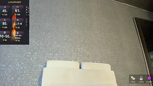 MarkWalker   online show from 12/17/25, 10:42