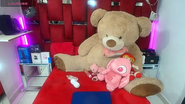 Ginna doll online show from 02/08/26, 01:25