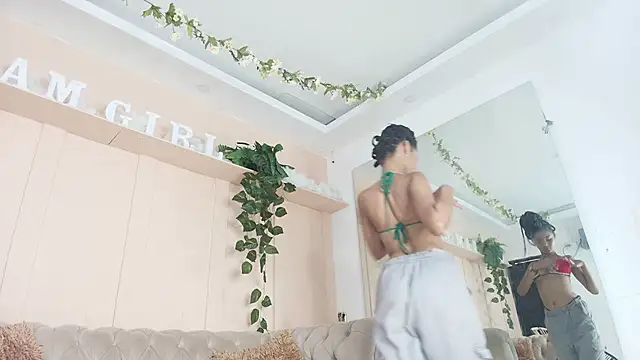 kristyl paez online show from 09/22/25, 07:31