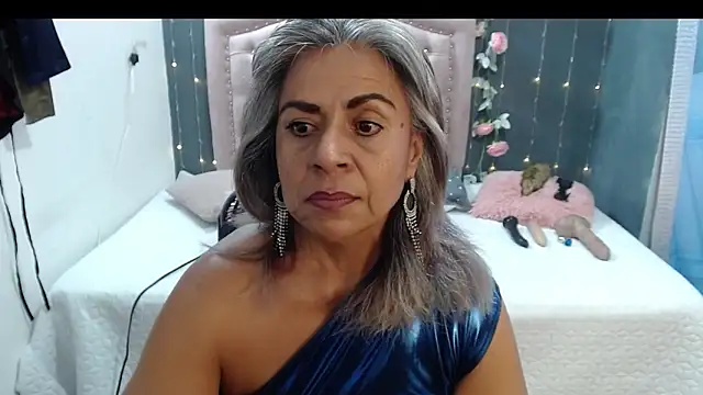 Snapshot of lalisha_96 chatting on 02/21/25, 07:43 lalisha 96 online show from 02/21/25, 07:43
