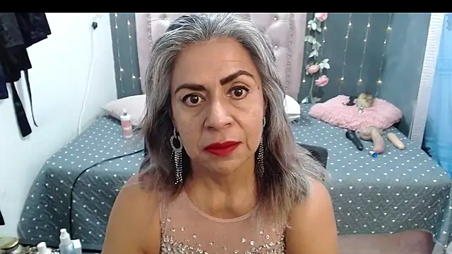 Snapshot of lalisha_96 chatting on 03/06/25, 05:54 lalisha 96 online show from 03/06/25, 05:54