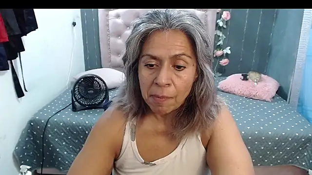 Snapshot of lalisha_96 chatting on 03/03/25, 11:56 lalisha 96 online show from 03/03/25, 11:56