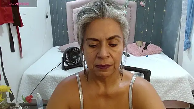 Snapshot of lalisha_96 chatting on 06/03/26, 11:20 lalisha 96 online show from 06/03/26, 11:20