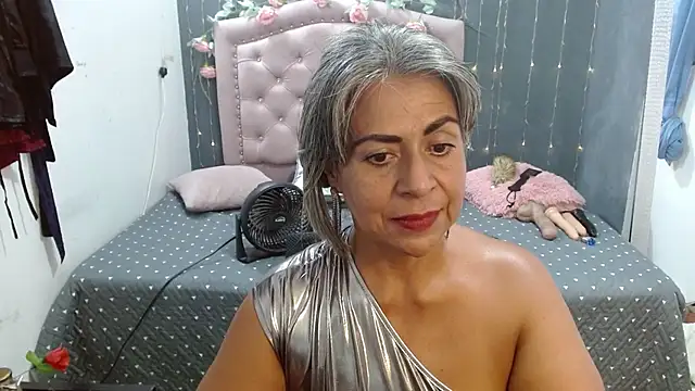 Snapshot of lalisha_96 chatting on 09/27/25, 06:47 lalisha 96 online show from 09/27/25, 06:47