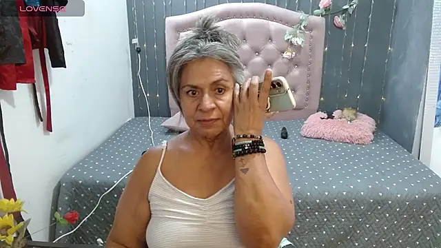 Snapshot of lalisha_96 chatting on 07/14/26, 12:54 lalisha 96 online show from 07/14/26, 12:54