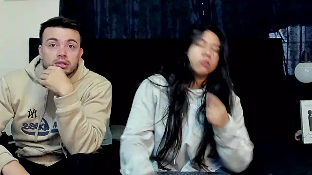 Snapshot of lissandthor13 chatting on 02/12/26, 11:43 lissandthor13 online show from 02/12/26, 11:43