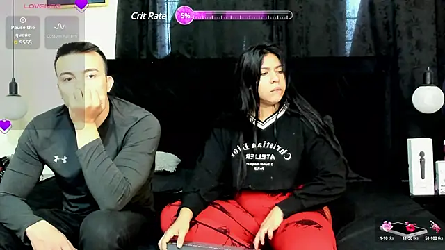 Snapshot of lissandthor13 chatting on 02/14/25, 12:14 lissandthor13 online show from 02/14/25, 12:14