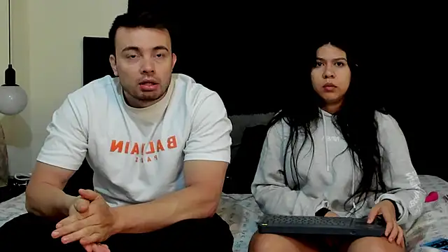 Snapshot of lissandthor13 chatting on 10/21/25, 10:47 lissandthor13 online show from 10/21/25, 10:47