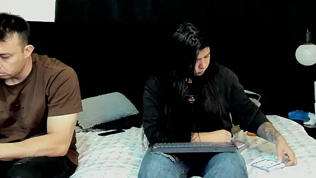 Snapshot of lissandthor13 chatting on 12/16/25, 10:52 lissandthor13 online show from 12/16/25, 10:52