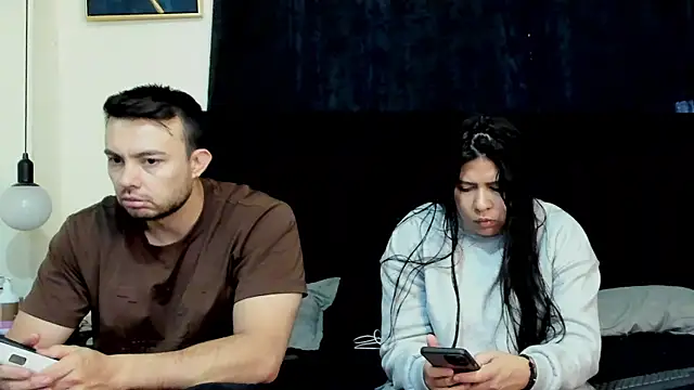 Snapshot of lissandthor13 chatting on 02/13/26, 11:43 lissandthor13 online show from 02/13/26, 11:43