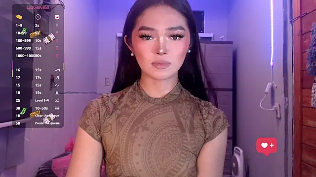 Itsme claire online show from 10/19/25, 01:19