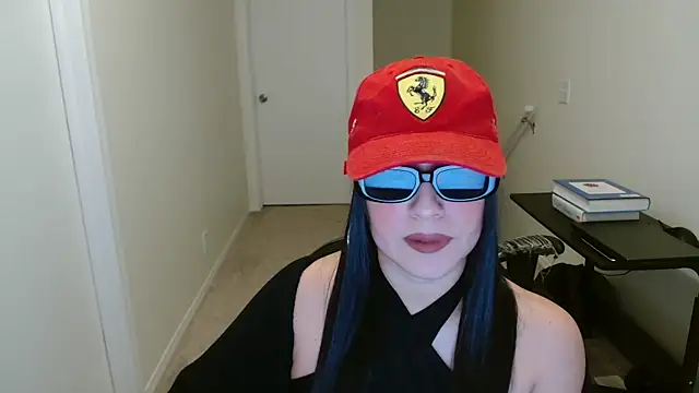 Sassy Latina online show from 11/30/25, 04:46