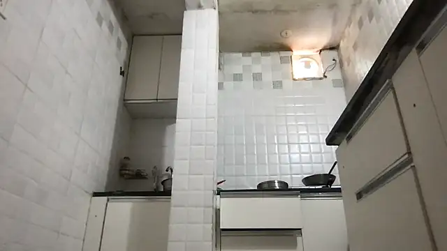 Riyasingh9 online show from 11/19/25, 04:56