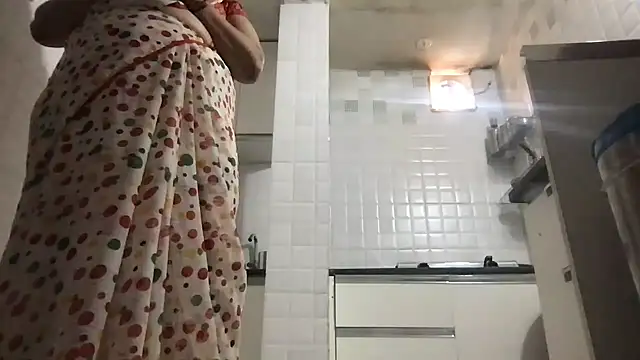 Riyasingh9 online show from 02/06/26, 04:41