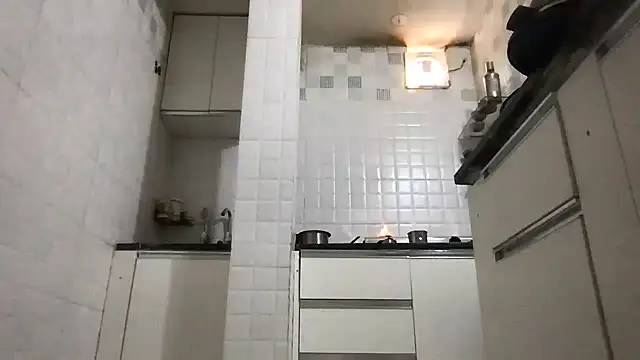 Riyasingh9 online show from 03/25/26, 05:07