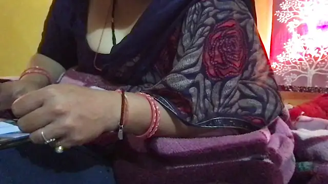 Riyasingh9 online show from 11/04/25, 04:38