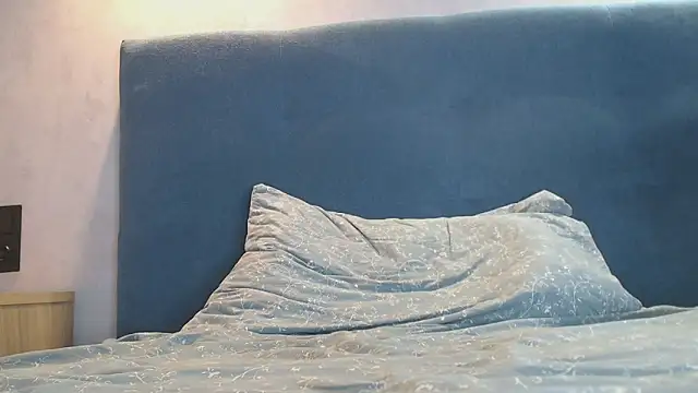 Snapshot of FrankyRein chatting on 10/10/25, 07:15 FrankyRein online show from 10/10/25, 07:15