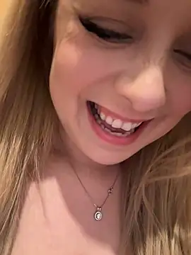 CherryAuroraa online show from 02/17/25, 06:39