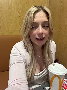 CherryAuroraa online show from 03/20/26, 08:54