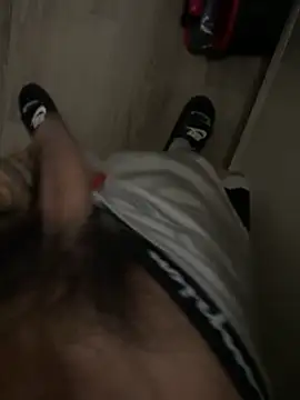 Snapshot of Nando49_ chatting on 10/18/25, 04:20 Nando49 online show from 10/18/25, 04:20