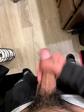 Snapshot of Nando49_ chatting on 10/13/25, 12:23 Nando49 online show from 10/13/25, 12:23