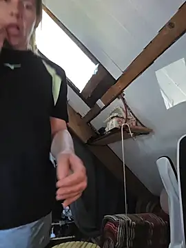 Lina lou4 online show from 04/08/26, 02:07