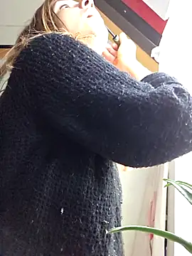 Lina lou4 online show from 10/25/25, 08:13