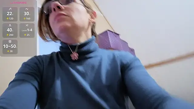 Lina lou4 online show from 01/07/26, 04:34