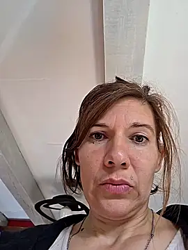 Snapshot of Lina_lou4 chatting on 09/27/25, 10:21 Lina lou4 online show from 09/27/25, 10:21