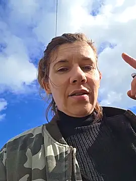 Lina lou4 online show from 02/07/26, 01:08