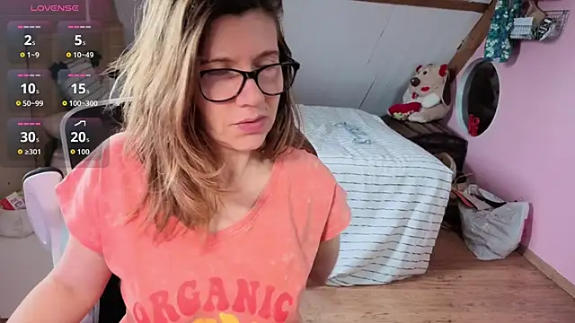 Lina lou4 online show from 02/24/26, 04:30