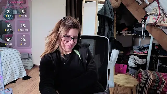 Lina lou4 online show from 03/08/26, 03:26