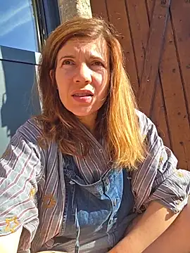 Lina lou4 online show from 04/04/26, 08:21