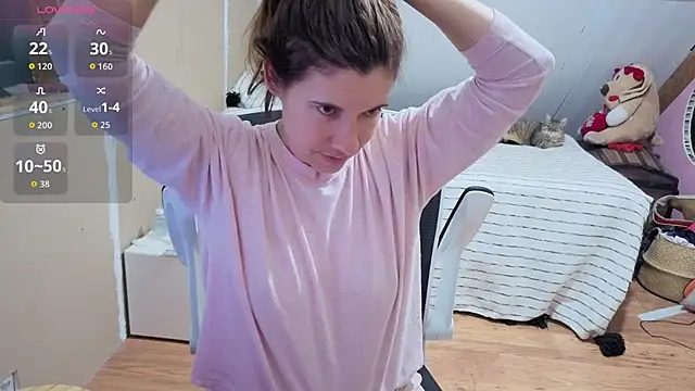 Lina lou4 online show from 11/06/25, 04:33