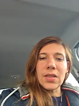 Snapshot of Lina_lou4 chatting on 09/25/25, 03:29 Lina lou4 online show from 09/25/25, 03:29