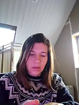 Snapshot of Lina_lou4 chatting on 02/19/25, 04:33 Lina lou4 online show from 02/19/25, 04:33