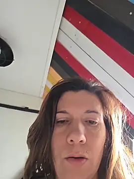 Lina lou4 online show from 02/18/26, 09:06