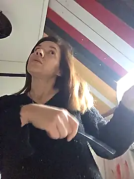 Lina lou4 online show from 11/12/25, 03:16