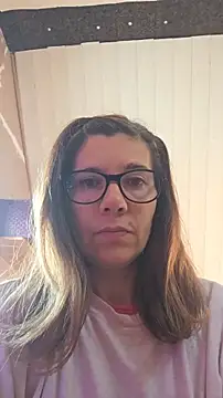 Lina lou4 online show from 12/18/25, 08:41