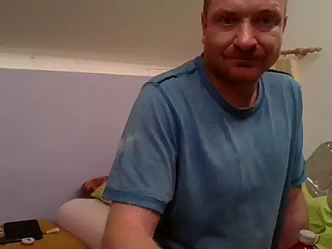 82liska online show from 11/15/25, 05:28