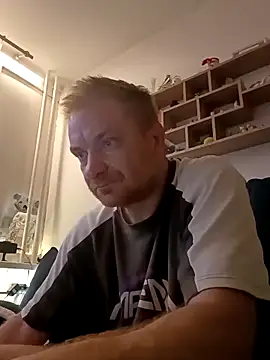 82liska online show from 03/12/26, 05:06