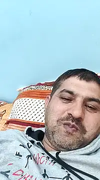 Snapshot of Amandev7 chatting on 02/09/25, 06:37 Amandev7 online show from 02/09/25, 06:37