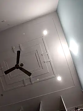 Snapshot of Amandev7 chatting on 10/15/25, 07:33 Amandev7 online show from 10/15/25, 07:33